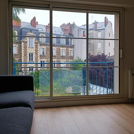 Kleber Apartment *